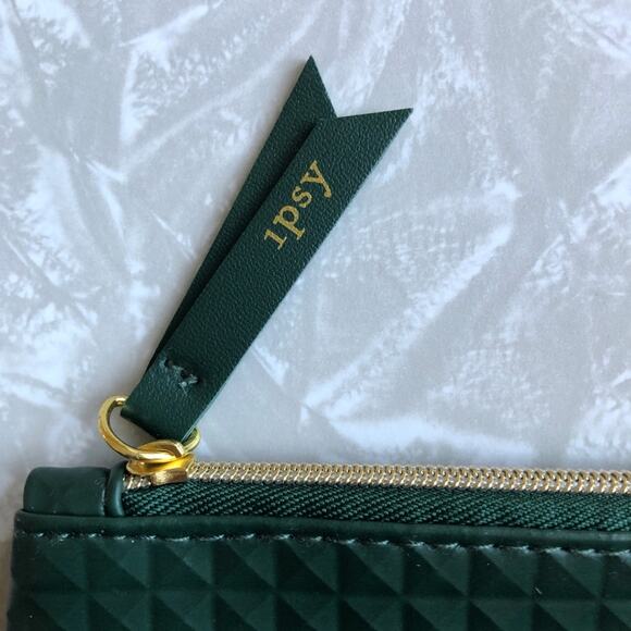 Ipsy August 2019 Dark Green Textured Geometric Travel Make-up Cosmetic Bag - Picture 2 of 5